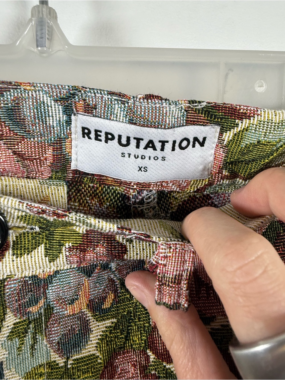 REPUTATION STUDIOS | High Rise Tapestry Floral Pants Size XS - Picture 2 of 7